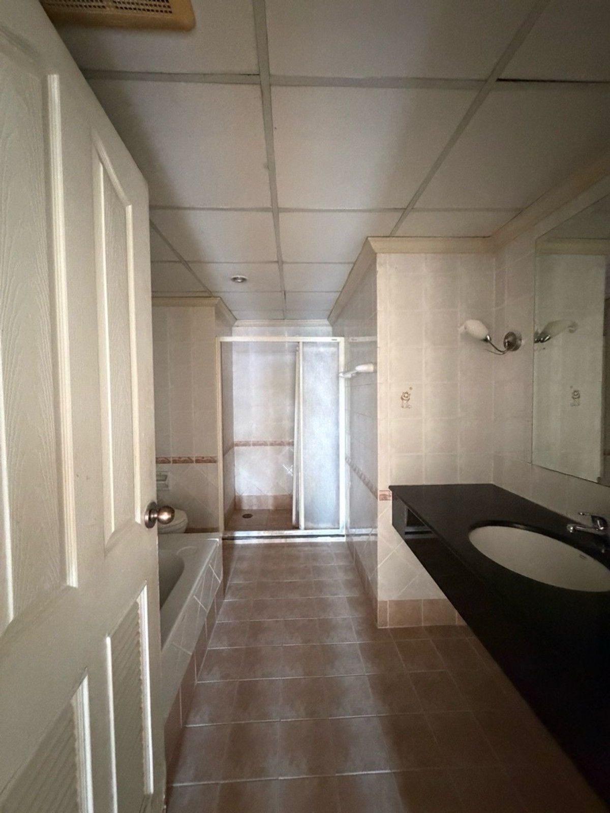 ขายคอนโดเกษตรศาสตร์ รัชโยธิน : ขายด่วน🔥ศุภาลัย ปาร์ค พหลโยธิน 21
(131 ตรม) 3 นอน 3 น้ำเพียง 9.8 ล้าน