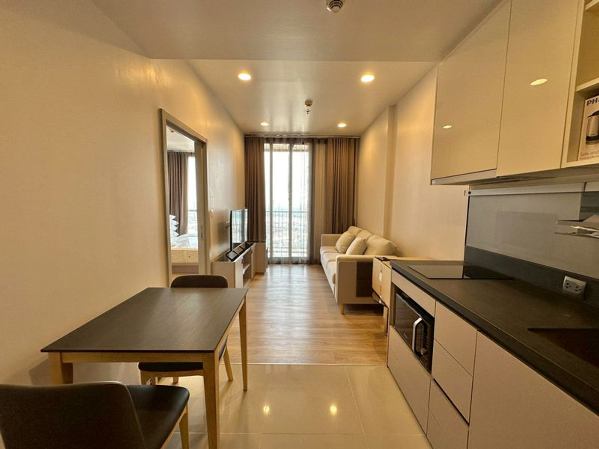 ให้เช่าคอนโดสุขุมวิท อโศก ทองหล่อ : Oka Haus Rama 4 Condo ห้องสวย วิวโล่ง ห้องใหม่ ว่างพร้อมให้เช่า