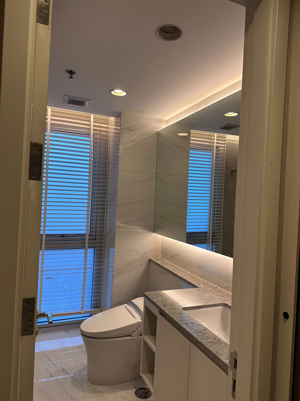 For RentCondoSukhumvit, Asoke, Thonglor : Condo for rent: Nusasiri Grand (Nusasiri Grand) (( BTS Ekkamai Ekkamai )) MK-02 line @livingbkk