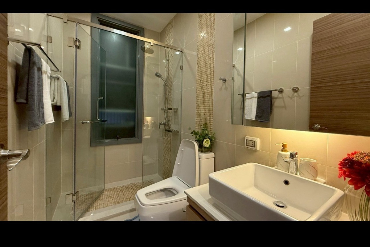 ขายคอนโดพระราม 9 เพชรบุรีตัดใหม่ RCA : ขาย ด่วน Q Asoke คิว อโศก 2ห้องนอน 1ห้องน้ำ (ห้องใหม่ทั้งหมด ไม่เคยปล่อยเช่า)