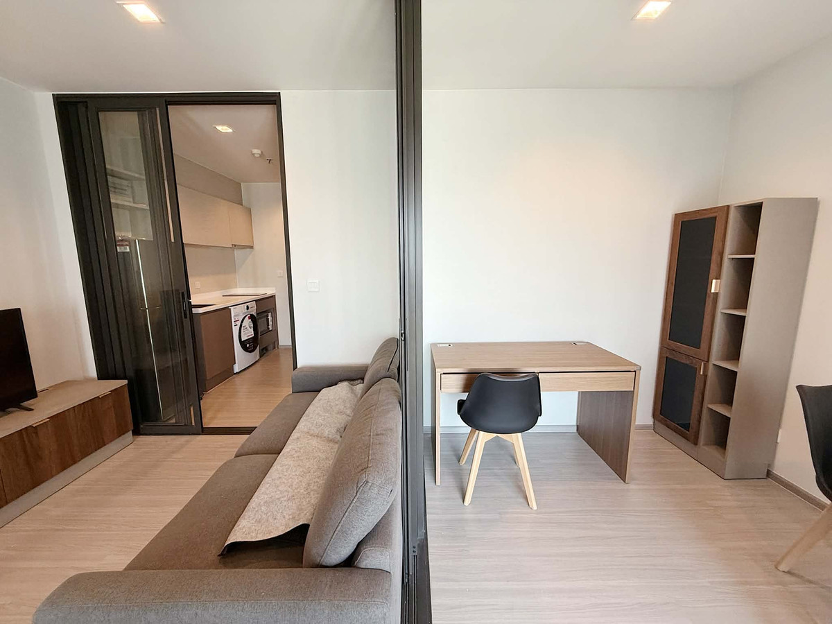 For RentCondoThaphra, Talat Phlu, Wutthakat : ⭐️ Life Sathorn Sierra ⭐️1bedroom plus, beautiful room, fully furnished, ready to move.