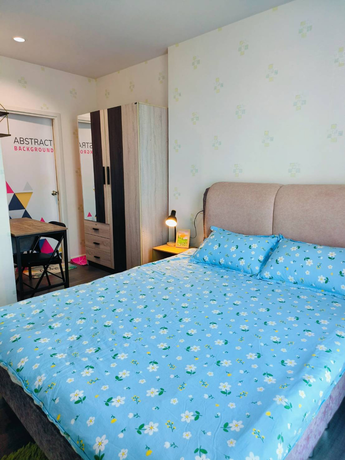 คอนโดบางซื่อ วงศ์สว่าง เตาปูน : ให้เช่าคอนโด THE STAGE TAOPOON (มีภาษาอังกฤษ/ 中文可通 ) เฟอร์ครบ พร้อมเครื่องกรองน้ำ& เครื่องซักผ้า พร้อมเข้าอยู่! (ใกล้ห้างสรรพสินค้าเกตเวย์)