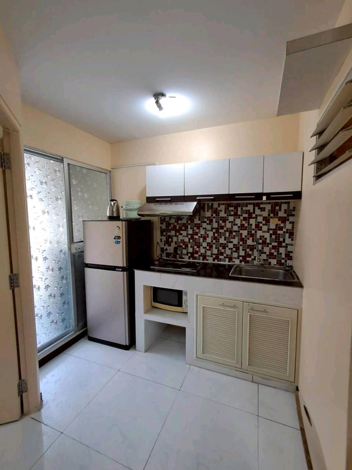 ให้เช่าคอนโดรามคำแหง หัวหมาก : ให้เช่า ห้องพร้อมอยู่ D1 ชั้น 2 เครื่องซักผ้าส่วนตัว