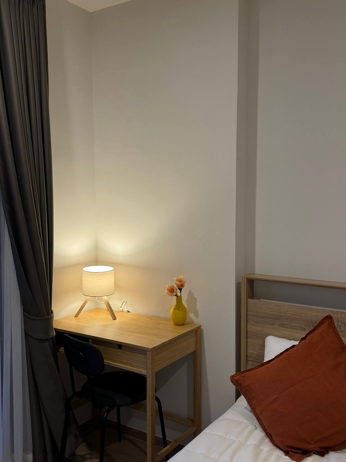 ให้เช่าคอนโดคลองเตย กล้วยน้ำไท : 💥CP-10555💥ว่าง ให้ เช่า ไลฟ์ พระราม 4 - อโศก👉แอดไลน์ @luxeliving 