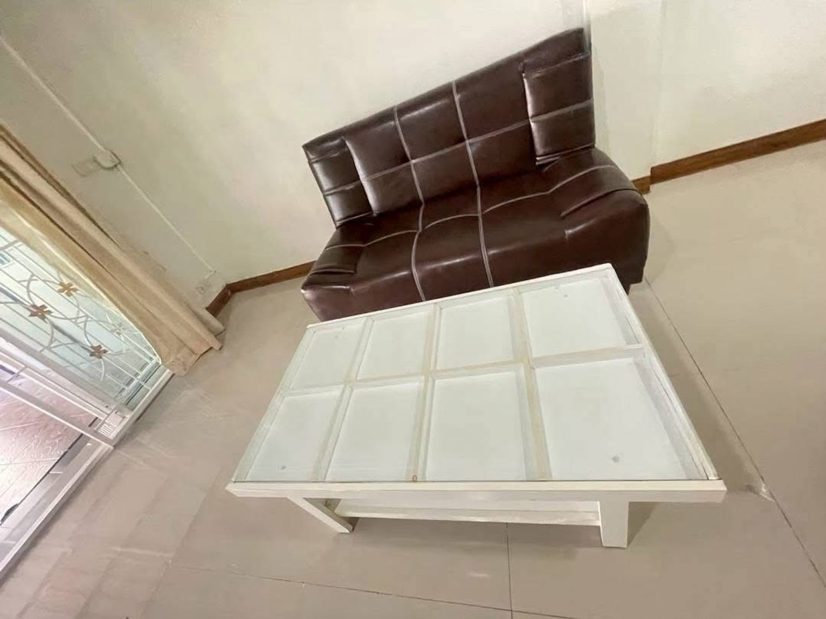 For RentTownhomeChiang Mai : Townhome for rent, 2 floors, area 125 sq m., everyday village project, 3 bedrooms.