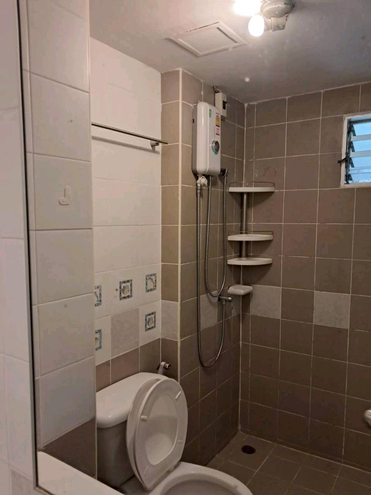 ให้เช่าคอนโดรามคำแหง หัวหมาก : ให้เช่า ห้องพร้อมอยู่ D1 ชั้น 2 เครื่องซักผ้าส่วนตัว