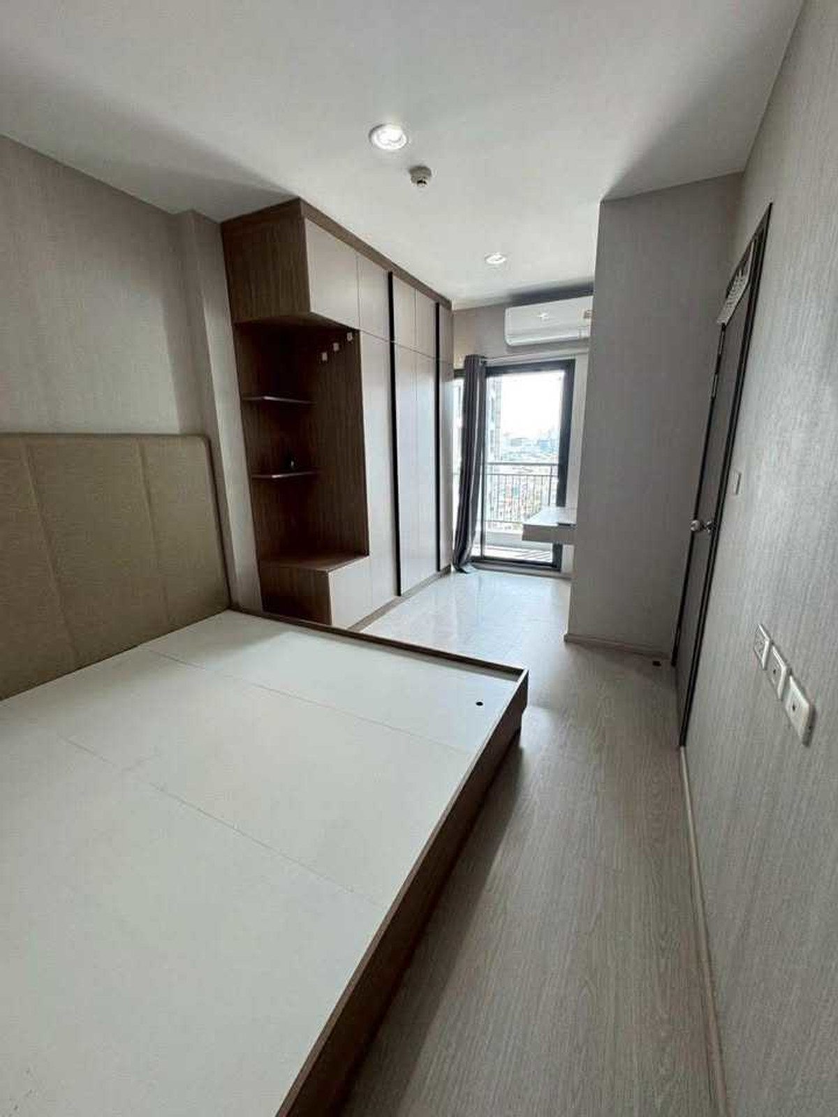 ขายคอนโดท่าพระ ตลาดพลู วุฒากาศ : ขายคอนโด ใจกลางย่านท่าพระ ใกล้รถไฟฟ้า MRT ท่าพระ 110 เมตร 