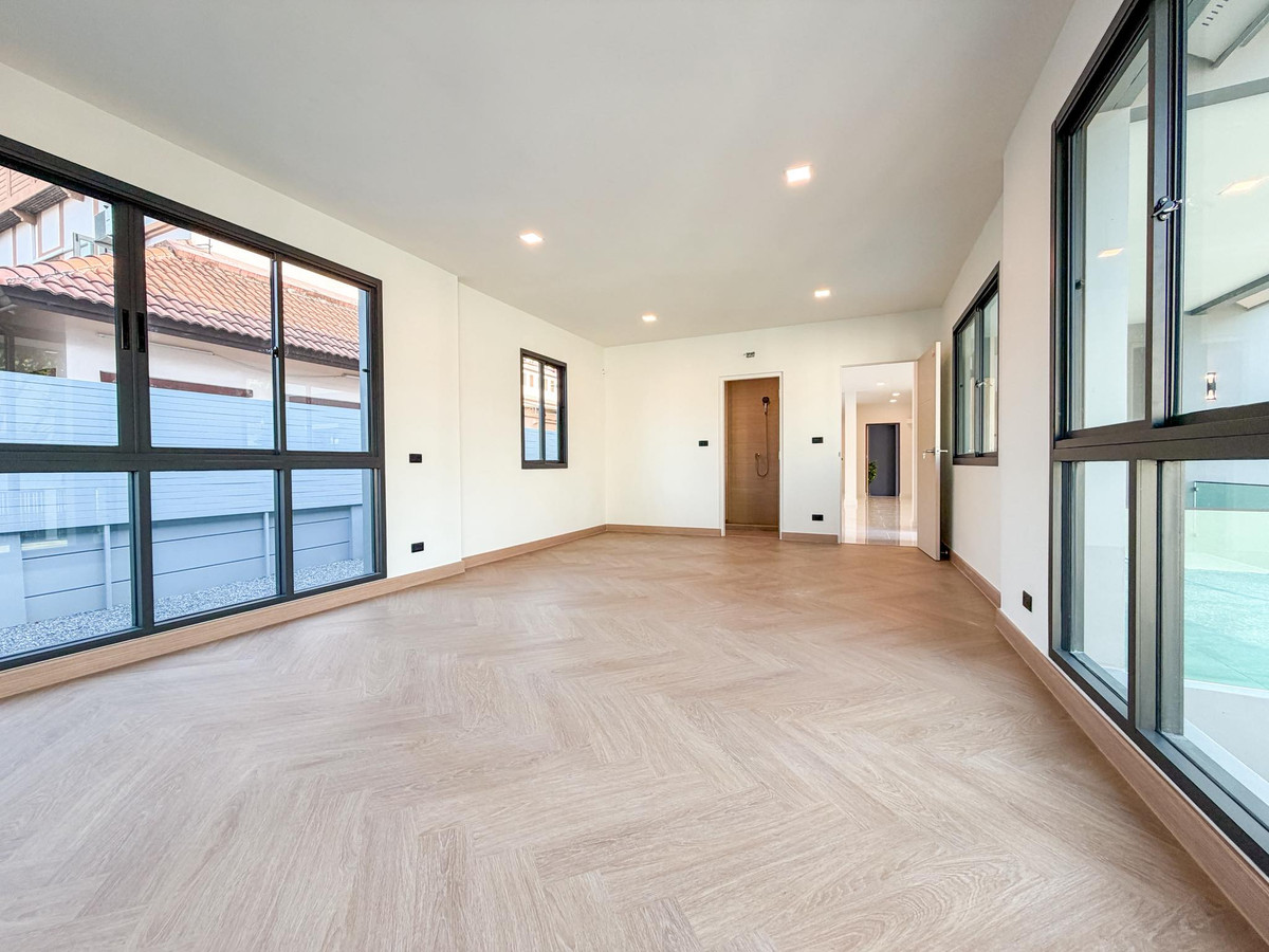 For SaleHousePinklao, Charansanitwong : Laddarom Pinklao / 4 bedrooms (for sale), Laddarom Pinklao / 4 Bedrooms (FOR SALE) AOM101