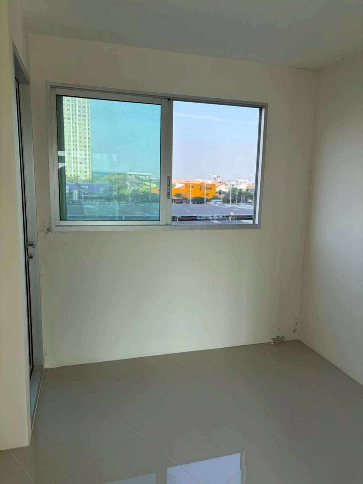 ขายคอนโดพัฒนาการ ศรีนครินทร์ : ✅ S-ASK126 ✅ Line : @p2nproperty