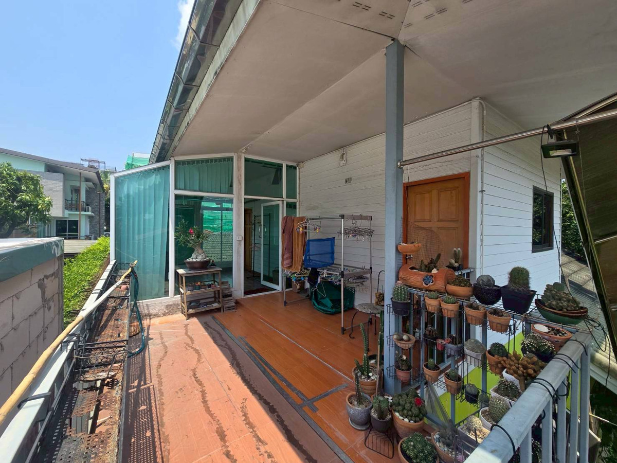 For SaleHouseOnnut, Udomsuk : Single house for sale, Sukhumvit 101, shady, suitable for living, near BTS Bang Chak (N.2041)