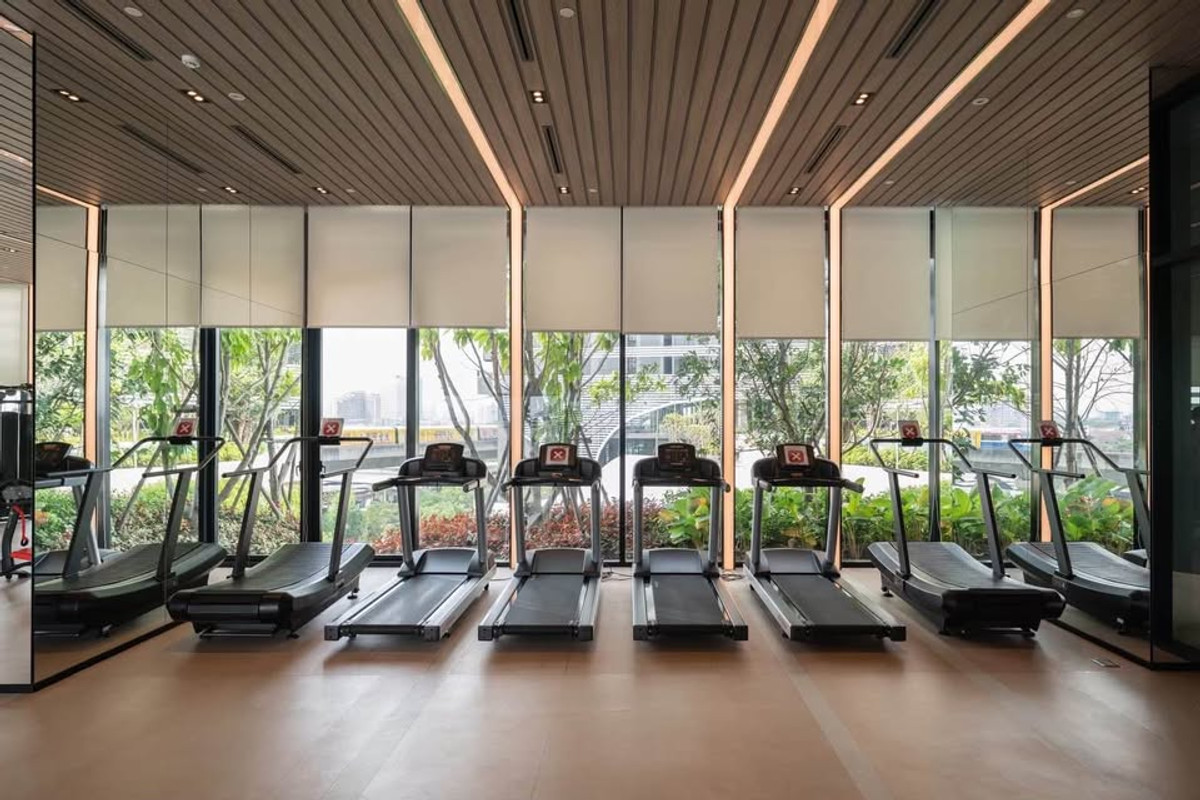 For RentCondoBangna, Bearing, Lasalle : Condo for rent Ideo Mobi Sukhumvit Eastpoint near BTS Bangna (Rt-01)