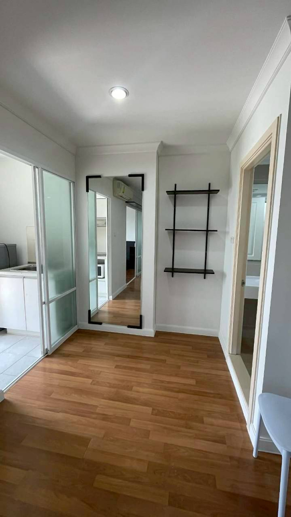 ให้เช่าคอนโดพระราม 9 เพชรบุรีตัดใหม่ RCA : ✅ LP9R241 ✅ Line : @p2nproperty