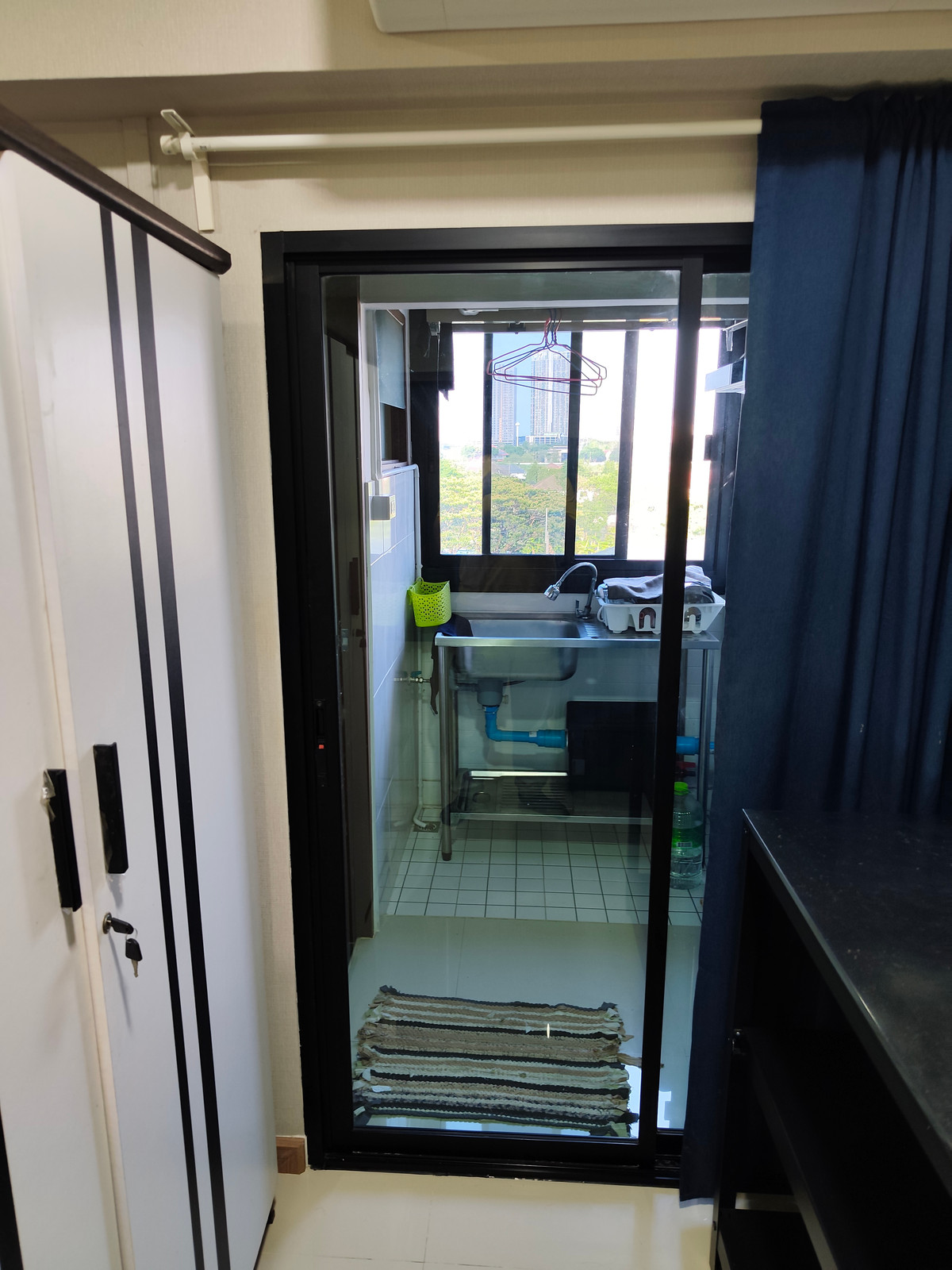 ให้เช่าคอนโดบางนา แบริ่ง ลาซาล : คอนโดสิริ-ศรี-ลาซาล ใกล้ โรงพยาบาลศิครินทร์ และรถไฟฟ้าสายสีเหลือง ศรีลาซาล เพียง 15 นาที