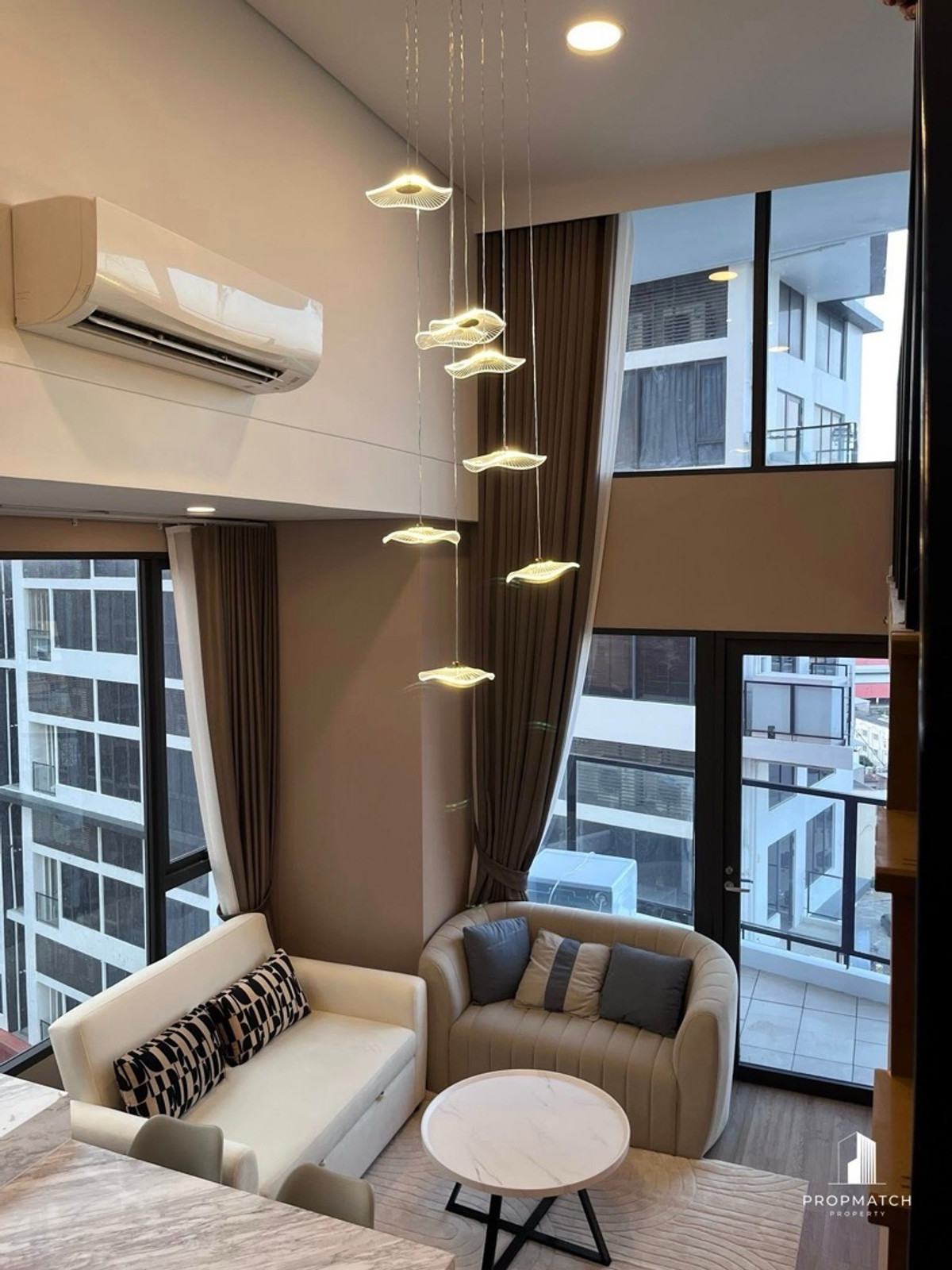 For RentCondoRama9, Petchburi, RCA : ⚡️FlashDeal⚡️Landmark@MRTA (Siamese Rama9) 63sqm. ✨42,000 (Duplex2bath) near Mrt Rama9 📲092-6289149