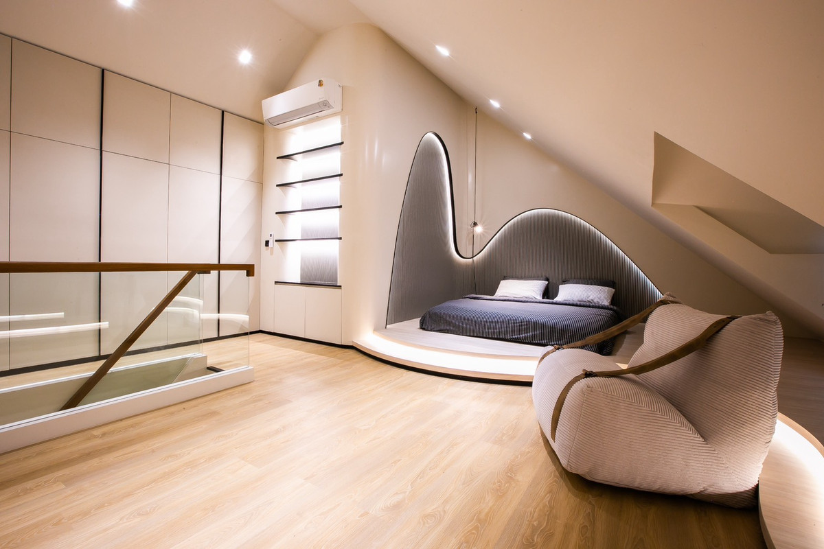 For SaleTownhomeSukhumvit, Asoke, Thonglor : 🔥For Sale Luxury house in heart of Thonglor! Renovated like brand new 4 bedroom fully furnished with private lift ready for move in Tel 0863692224