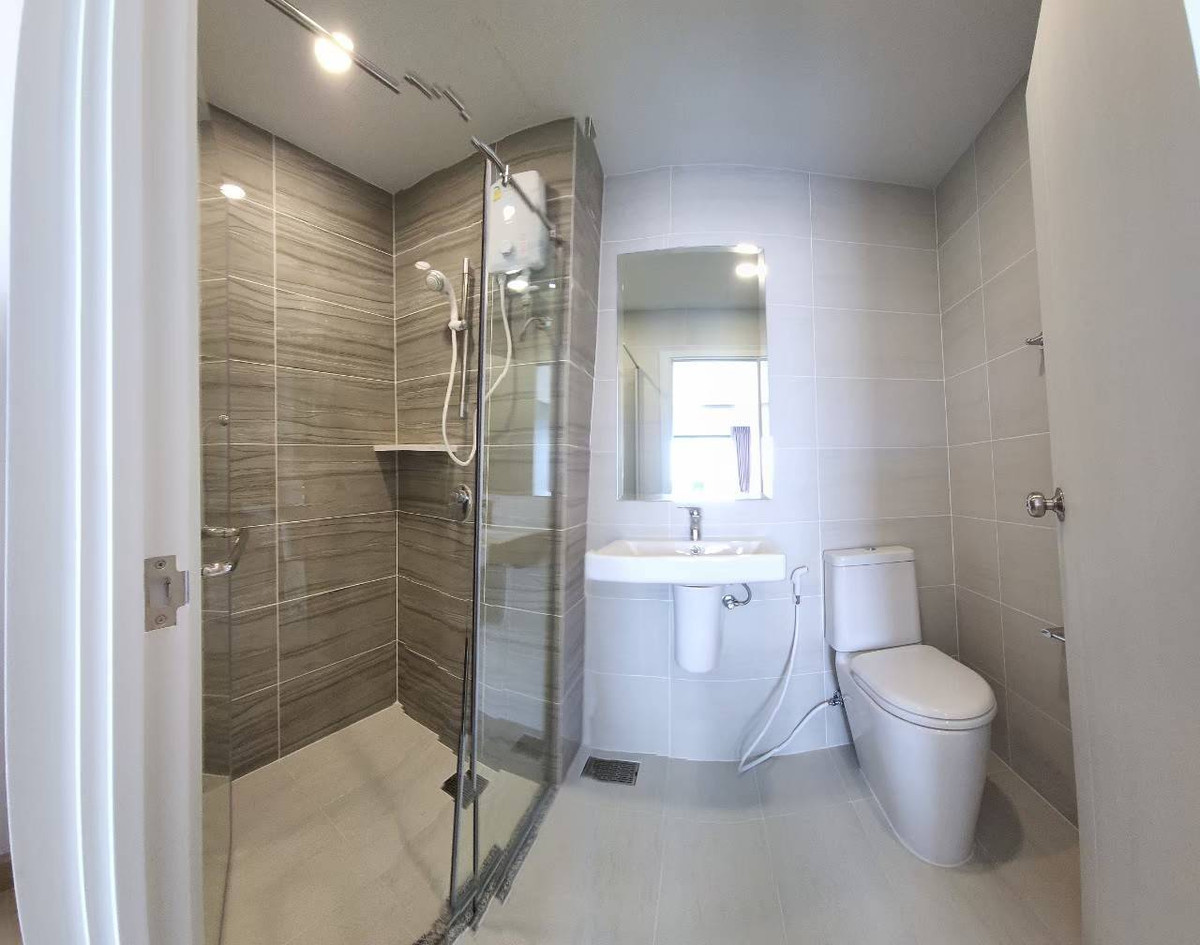 ให้เช่าคอนโดวงเวียนใหญ่ เจริญนคร : ให้เช่า/ขาย คอนโด Supalai Loft Prajadhipok-Wongwian Yai  70.5 ตร.ม. ห้องหัวมุม วิวสระว่ายน้ำ 2ิbed 2bath