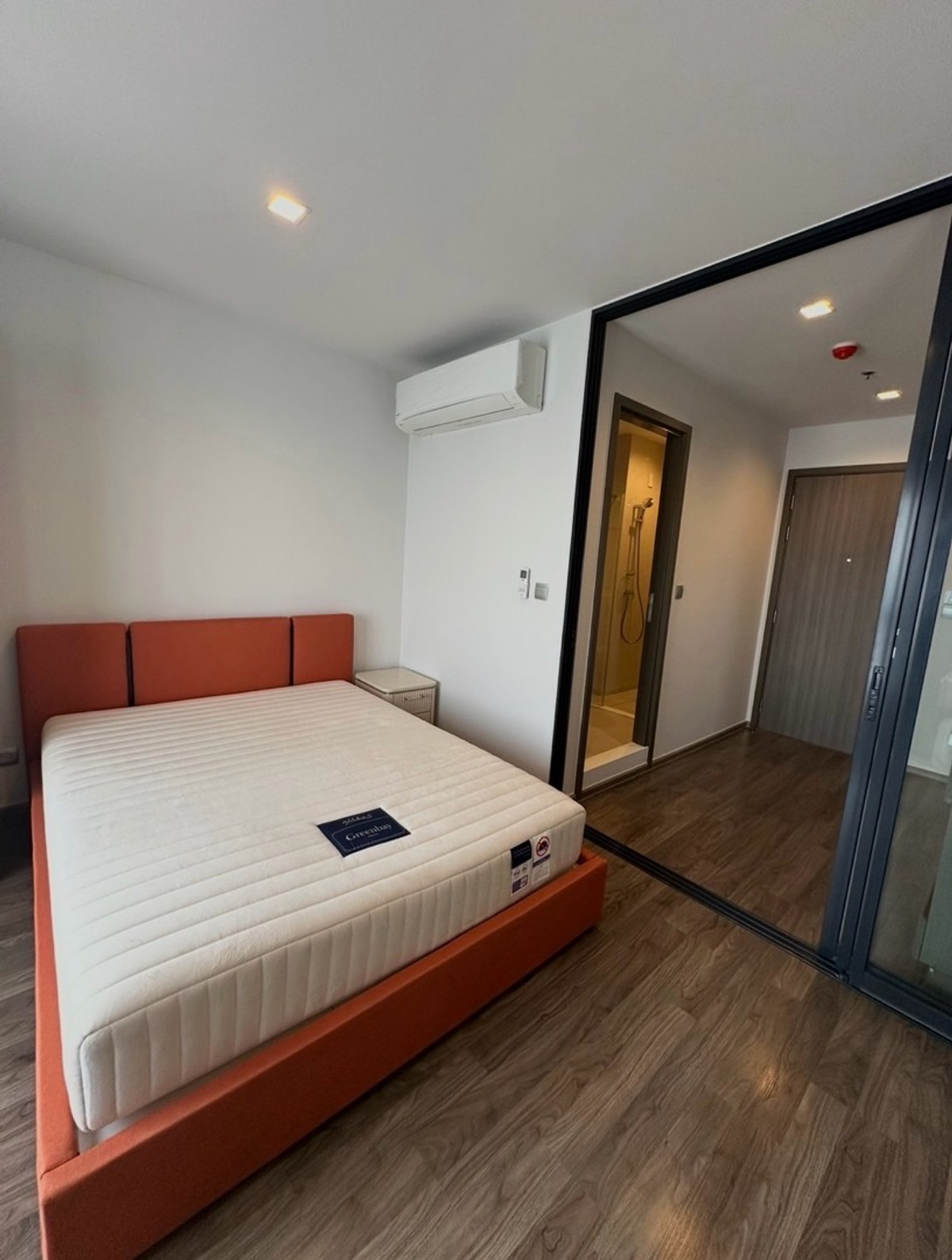 ให้เช่าคอนโดลาดพร้าว เซ็นทรัลลาดพร้าว : for Rent : 1bed1bath Life ladprao valley please call 095-3905490