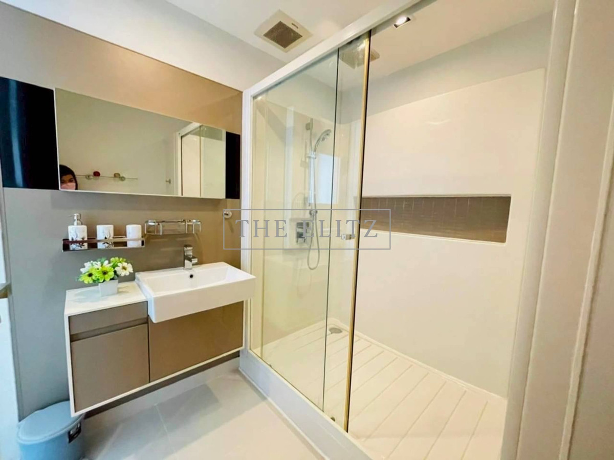 For RentCondoThaphra, Talat Phlu, Wutthakat : ✨ Experience a higher standard of living than The Room Sathorn–Taksin. Live life through tastefully designed spaces. To support every moment of life