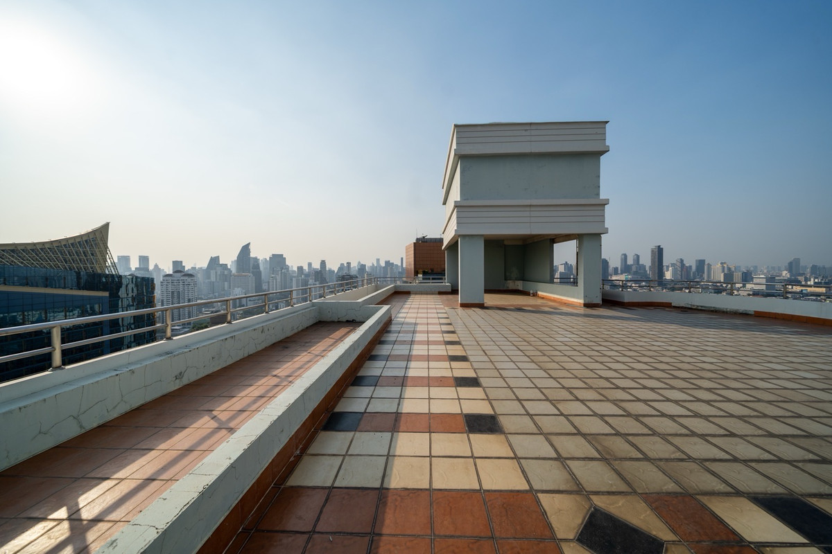 ขายคอนโดสุขุมวิท อโศก ทองหล่อ : Pet friendly 🐈🐶 One of A Kind ❤️Hampton Thonglor 10  415 sqm 🔥 ULTRA LUXURY PENTHOUSE IN THONGLOR 🔥
Rare Unit | Massive Space | Prime Location