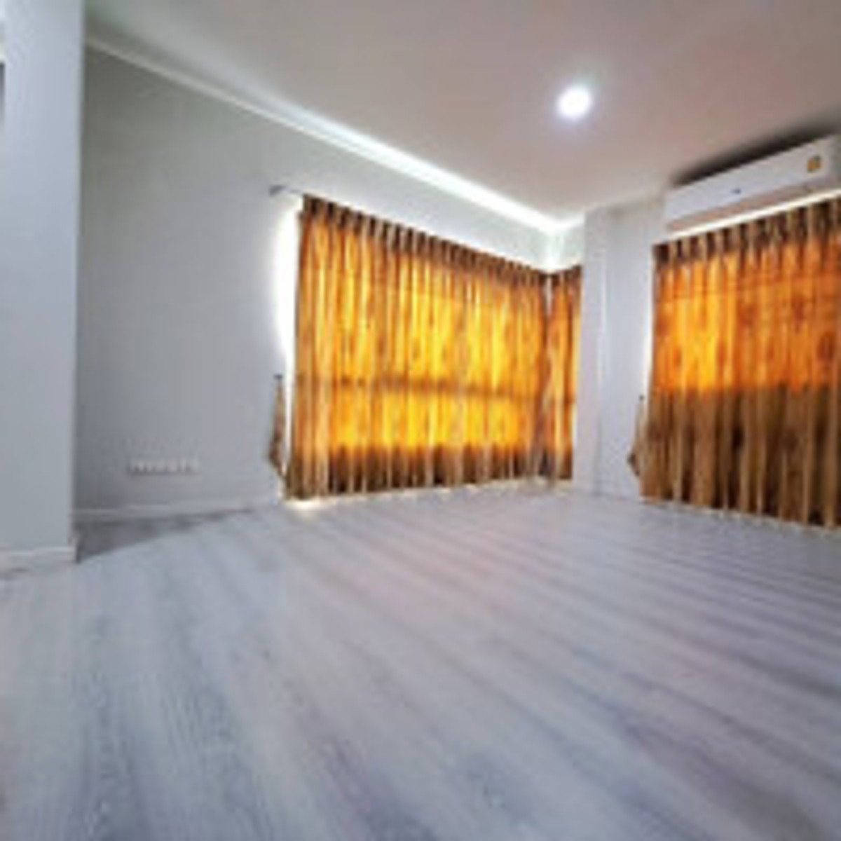 ขายบ้านเลียบทางด่วนรามอินทรา : ขายบ้านเดี่ยว มายโฮม อเวนิว รามอินทรา-จตุโชติ 55 ตร.ว. 4.39 ล้าน! 3 นอน 3 น้ำ ต่อเติมครัวแล้ว แถมแอร์ 3 เครื่อง+เครื่องซักผ้า มุ้งลวดครบ ใกล้ทางด่วนจตุโชติ 