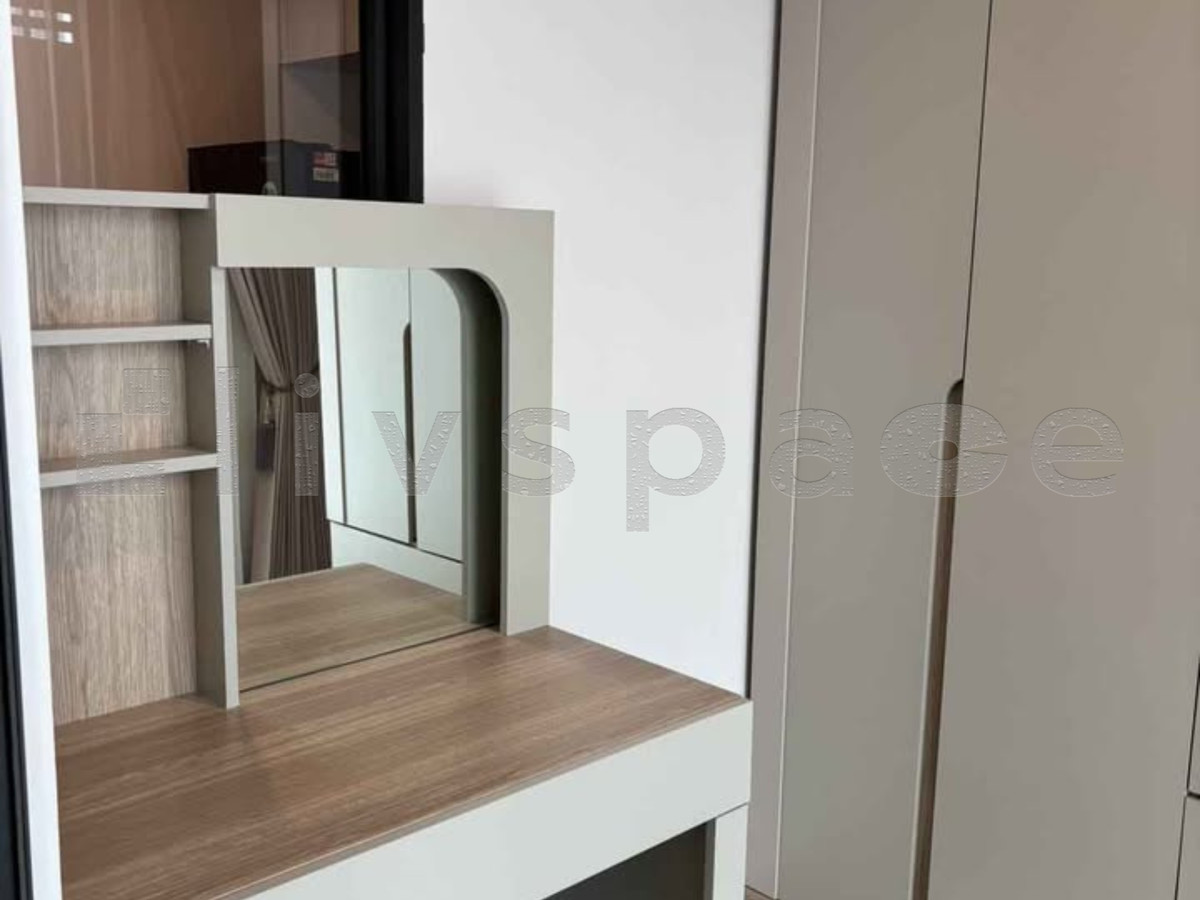 For RentCondoWitthayu, Chidlom, Langsuan, Ploenchit : ▚ LH221ツ FOR RENT: Life One Wireless 1BR 35sqm. 21K ✨ Fully Furnished & Move-in Ready, Heart of Wireless Road 🏙️
