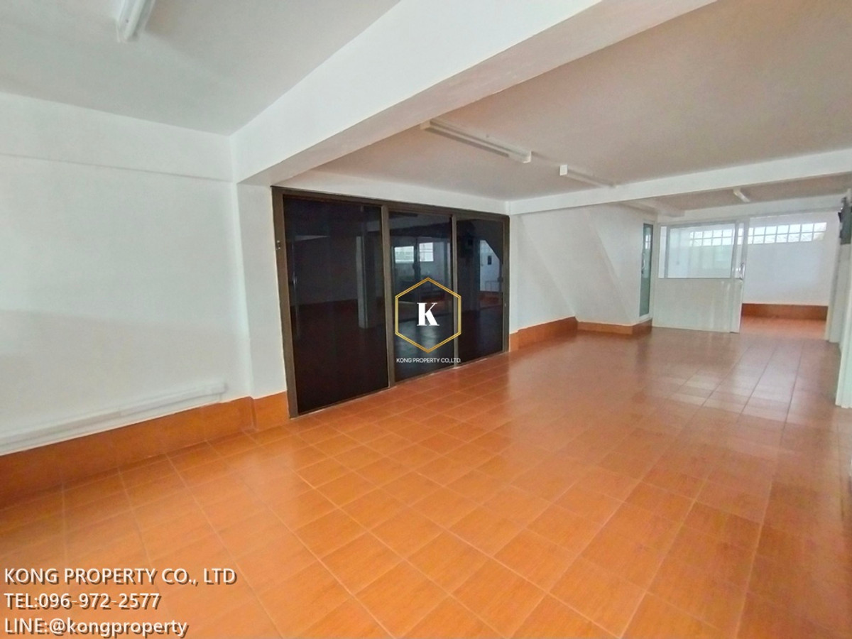 For RentWarehouseBang kae, Phetkasem : Factory for rent, food production, cosmetics production, Phetkasem 69, Nong Khaem, Bangkok