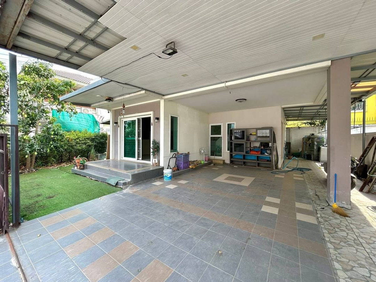 For SaleHousePathum Thani,Rangsit, Thammasat : Single house for sale, Bella Wongwaen - Lumlukka Klong 3, size 60 sq m, in front of the house does not collide with anyone, Bella Wongwaen - Lumlukka Klong 3