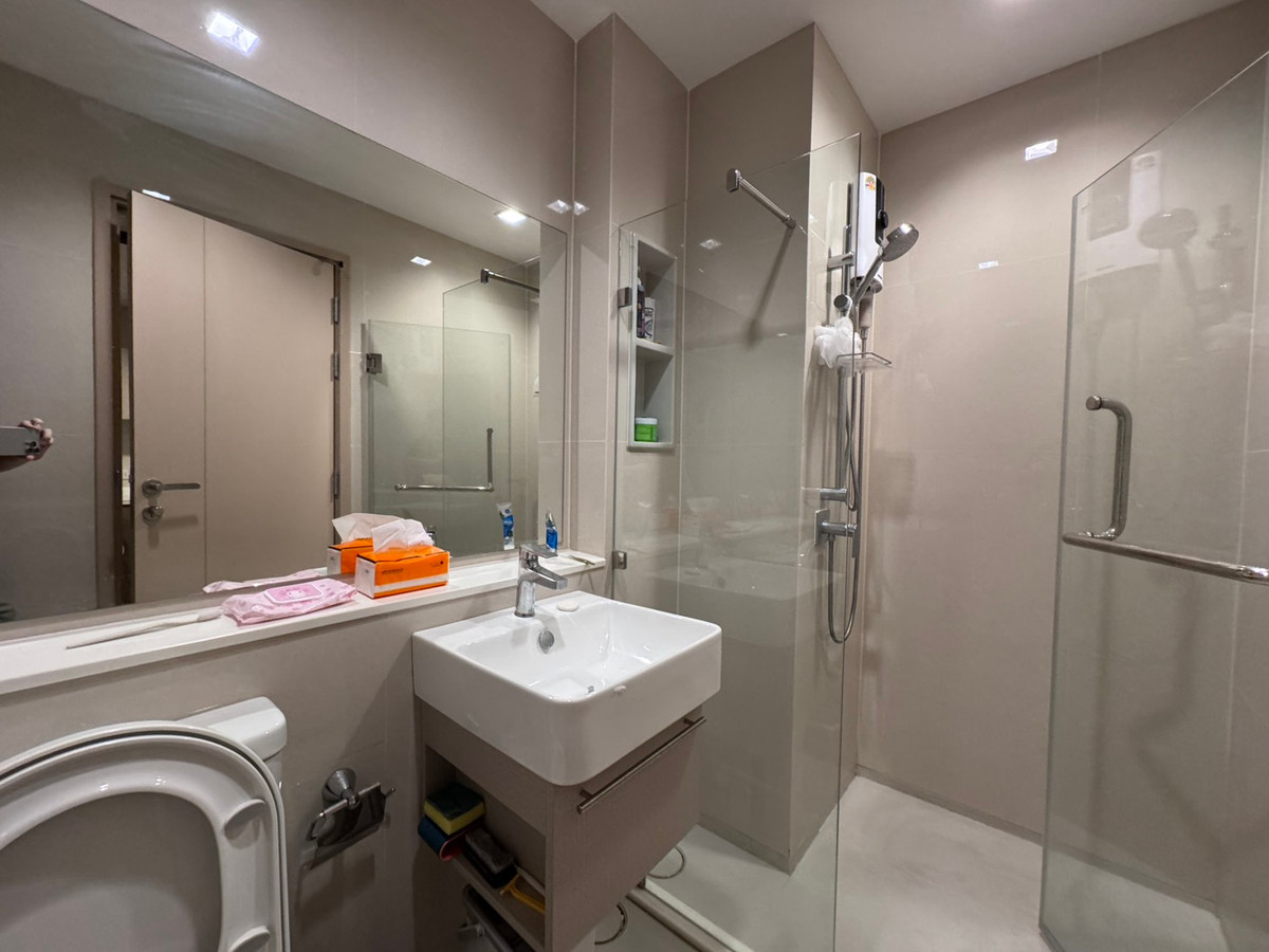 For RentCondoThaphra, Talat Phlu, Wutthakat : Beautiful room available and ready for rent, Life Sathorn Sierra, near the mall Tha Phra and BTS Talat Phlu. Please inquire and make an appointment to view.