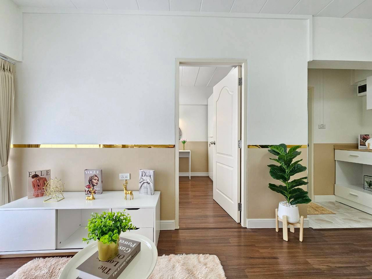 For SaleCondoChokchai 4, Ladprao 71, Ladprao 48, : Good location, near Big C Lat Phrao Very beautifully decorated, 1 bedroom, price 1.49 million, make an appointment to see the room 0925141987