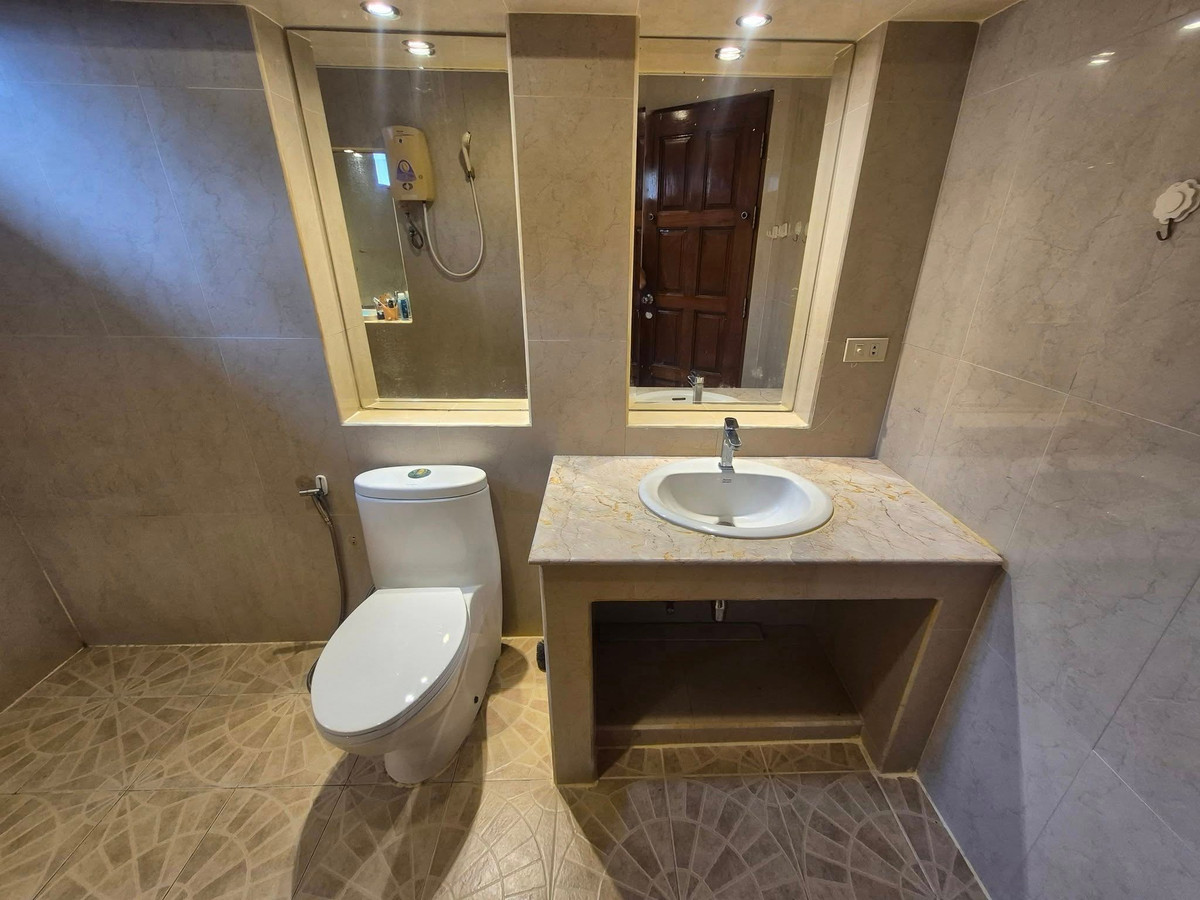 ให้เช่าบ้านรัชดา ห้วยขวาง : ᚱ ให้เช่า บ้านเดี่ยว 🔥3 ห้องนอน 1 ห้องแม่บ้าน🔥 ซอยสบายใจ สุทธิสาร 74 ตารางวา ✅ ใกล้ MRT สุทธิสาร