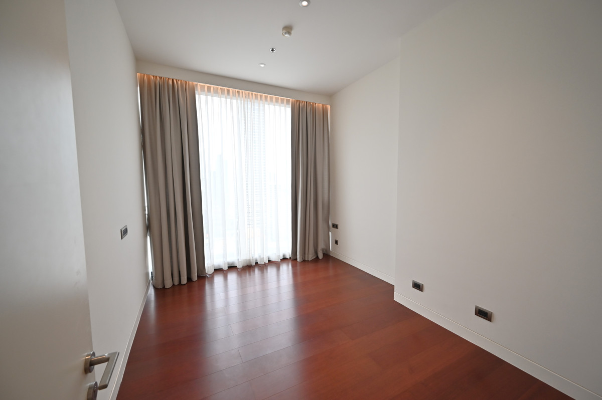 For RentCondoSukhumvit, Asoke, Thonglor : 🔥𝘽𝙀𝙎𝙏 𝘿𝙀𝘼𝙇🔥 𝗞𝗛𝗨𝗡 𝗯𝘆 𝗬𝗢𝗢 Branded Residences in the heart of Thonglor by Sansiri