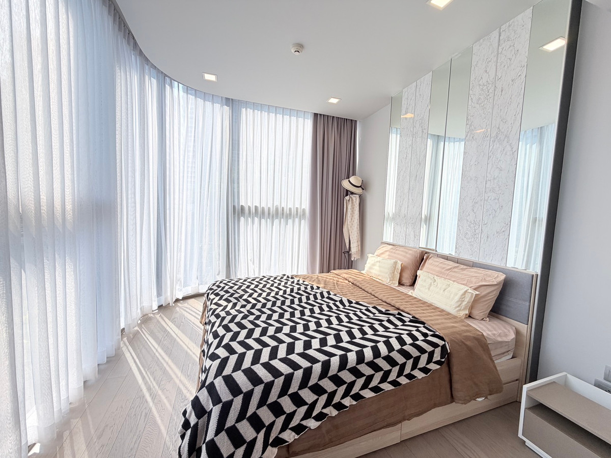 ให้เช่าคอนโดสุขุมวิท อโศก ทองหล่อ : ปล่อยเช่า คอนโดใกล้รถไฟฟ้า BTS พร้อมพงษ์ | Ashton Residence 41 | 3 ห้องนอน ใจกลางสุขุมวิท ห่างจาก Miracle Mall เพียง 400 ม.