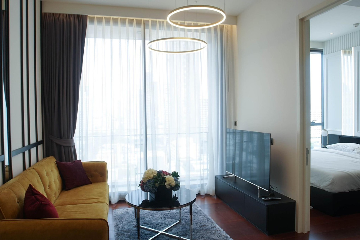 ให้เช่าคอนโดสุขุมวิท อโศก ทองหล่อ : for rent  Khun by yoo // 1b1b // 48 sq.m