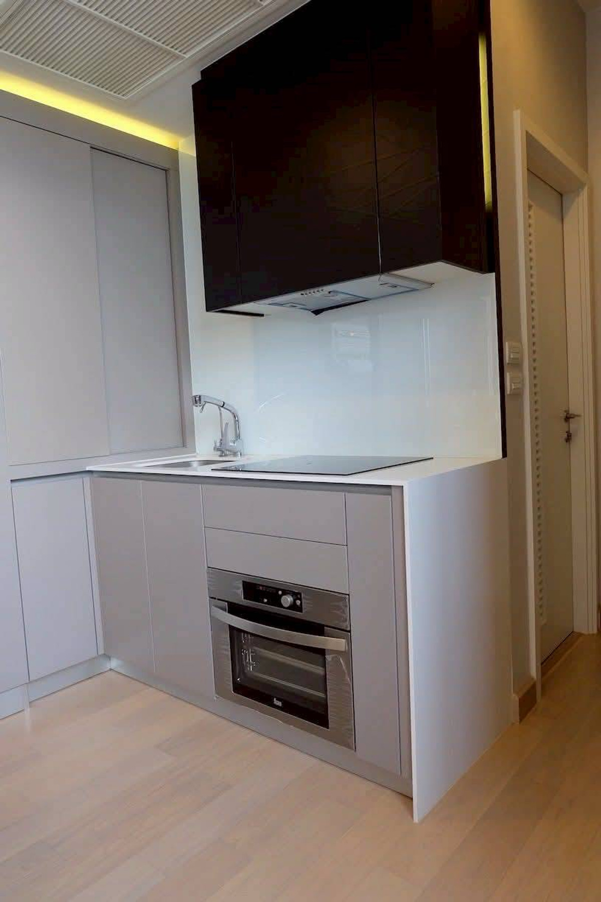 ให้เช่าคอนโดวงเวียนใหญ่ เจริญนคร : ✅ UAST110 ✅ Line : @p2nproperty