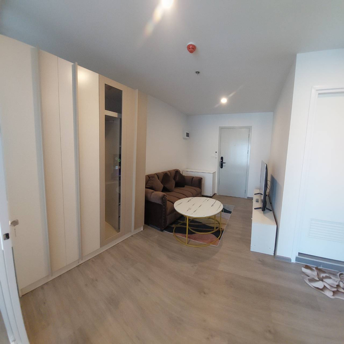 For RentCondoBangna, Bearing, Lasalle : Rent 1 bedroom, 1 bathroom, Regent Home Bangna (new project)