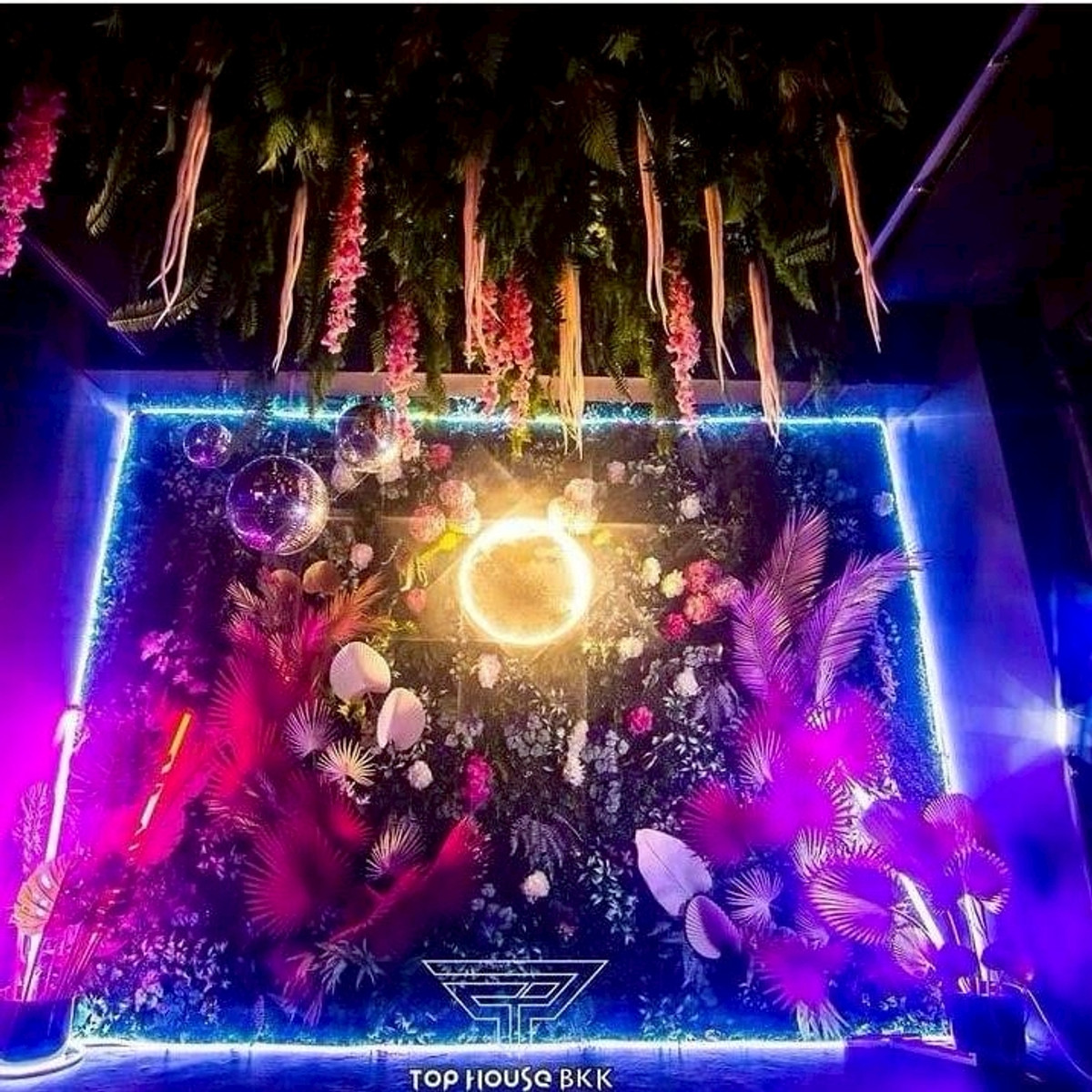 For SaleShop HouseSilom, Saladaeng, Bangrak : Luxurious 5-story commercial building for sale, highest potential location on Silom Road (N.2068)