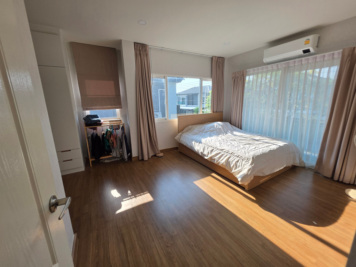 ให้เช่าบ้านปทุมธานี รังสิต ธรรมศาสตร์ : 🔥ให้เช่าด่วน🔥บ้านเดี่ยวหลังใหญ่ 4 นอน 3 น้ำ Centro ชัยพฤกษ์-345 ส่วนกลางครบ ราคาดีที่สุดในโครงการ!