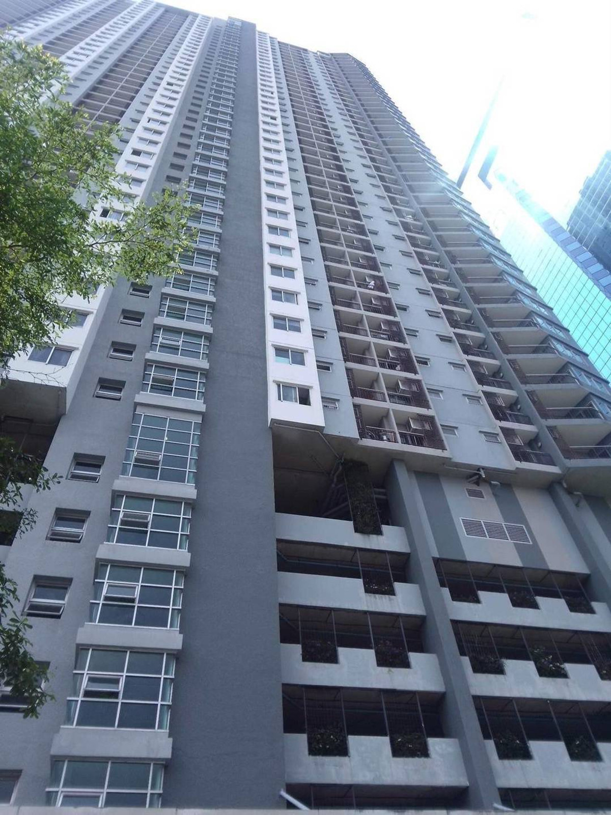 ขายคอนโดพระราม 9 เพชรบุรีตัดใหม่ RCA : Supalai Park Ekkamai - Thonglor / Studio (FOR SALE), ศุภาลัยปาร์ค เอกมัย - ทองหล่อ / สตูดิโอ (ขาย) KAT053