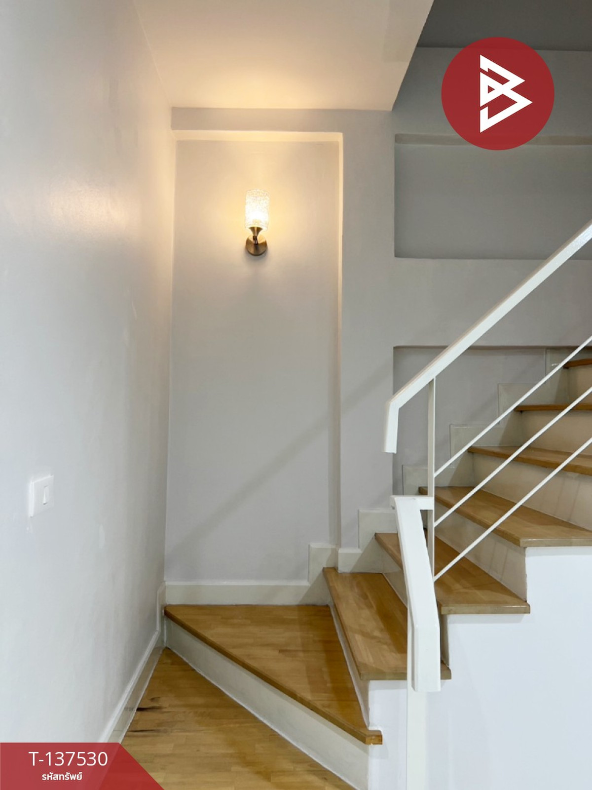 ขายทาวน์โฮมพัทยา บางแสน ชลบุรี สัตหีบ : ขายทาวน์เฮ้าส์ หมู่บ้านเดอะเซ็นทรัล3 อัสสัมชัญ-ศรีราชา (The Central3 Assumption-Sriracha) ชลบุรี