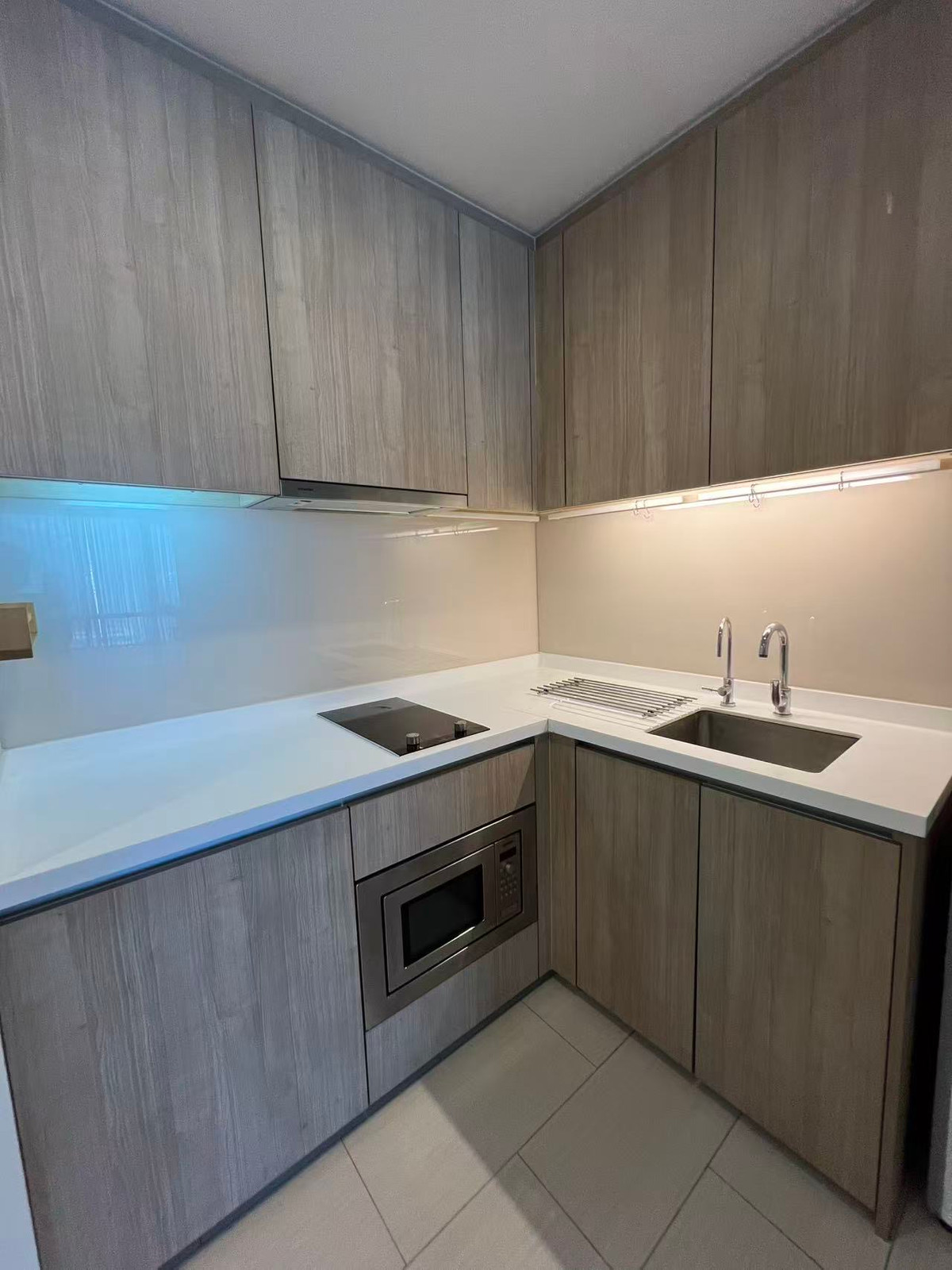 ให้เช่าคอนโดพระราม 9 เพชรบุรีตัดใหม่ RCA : ⚡️Best price Size big⚡️Circle living Prototype 💫 58 Sqm กว้างมาก 28,000 เท่านั้น สนใจติดต่อพัตเตอร์ 0928895628 🔥Line : plustor_ss