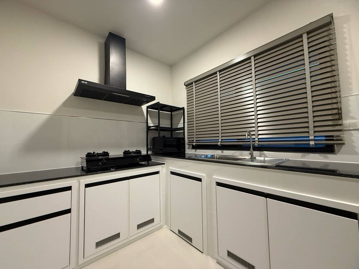 ให้เช่าบ้านปทุมธานี รังสิต ธรรมศาสตร์ : ให้เช่าบ้านเดี่ยว เซนโทร พหลฯ - วิภาวดี 3 ใกล้ โฮมโปรรังสิต เพียง 4 นาที