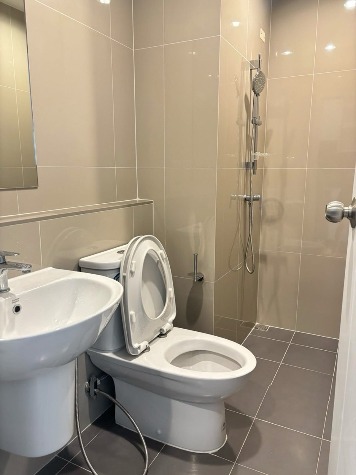 For RentCondoRamkhamhaeng, Hua Mak : #R9801 🎉 290369 Condo for Rent: The Tree Huamak Interchange