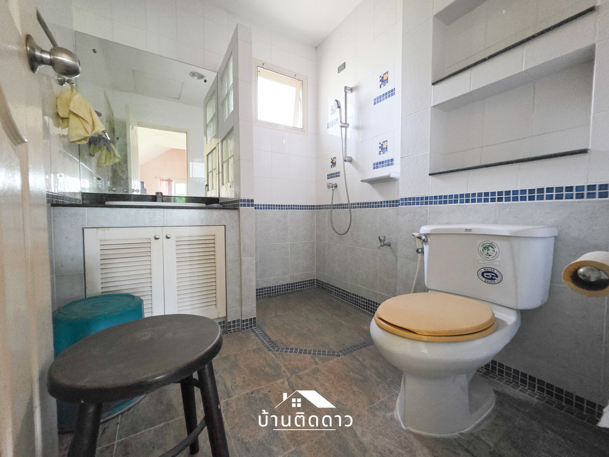 ขายบ้านราษฎร์บูรณะ สุขสวัสดิ์ : ขายตามสภาพแต่ศักยภาพล้น! บ้านเดี่ยวมัณฑนา 4 นอน 3 น้ำ พื้นที่เยอะสะใจ ใกล้สโมสรส่วนกลาง แถมทำเลยังใกล้พระราม3 เพียง 15 นาที