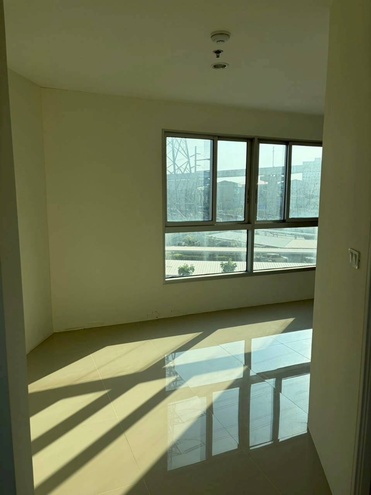 ขายคอนโดพัฒนาการ ศรีนครินทร์ : ✅ S-ASK126 ✅ Line : @p2nproperty