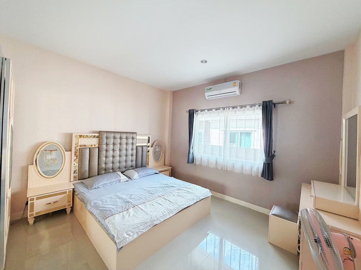 For SaleHousePattaya, Bangsaen, Chonburi : Rawiphon Village Rom Sai Nong Pla Lai / 3 Bedrooms (FOR SALE) BEWN144