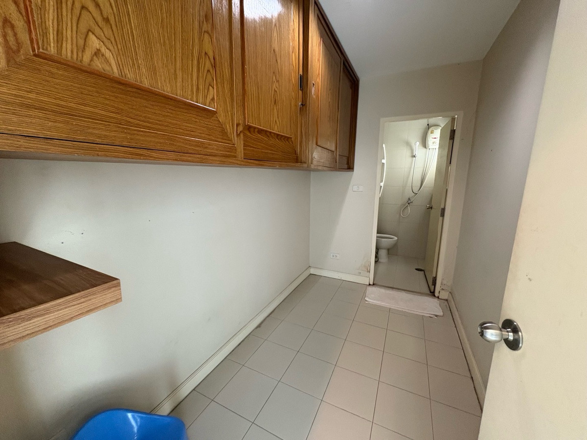 ขายคอนโดสาทร นราธิวาส : 🔥Sell 3BR 4BR+ 1Maid🔥Floor33🔥223sqm🔥29M🔥