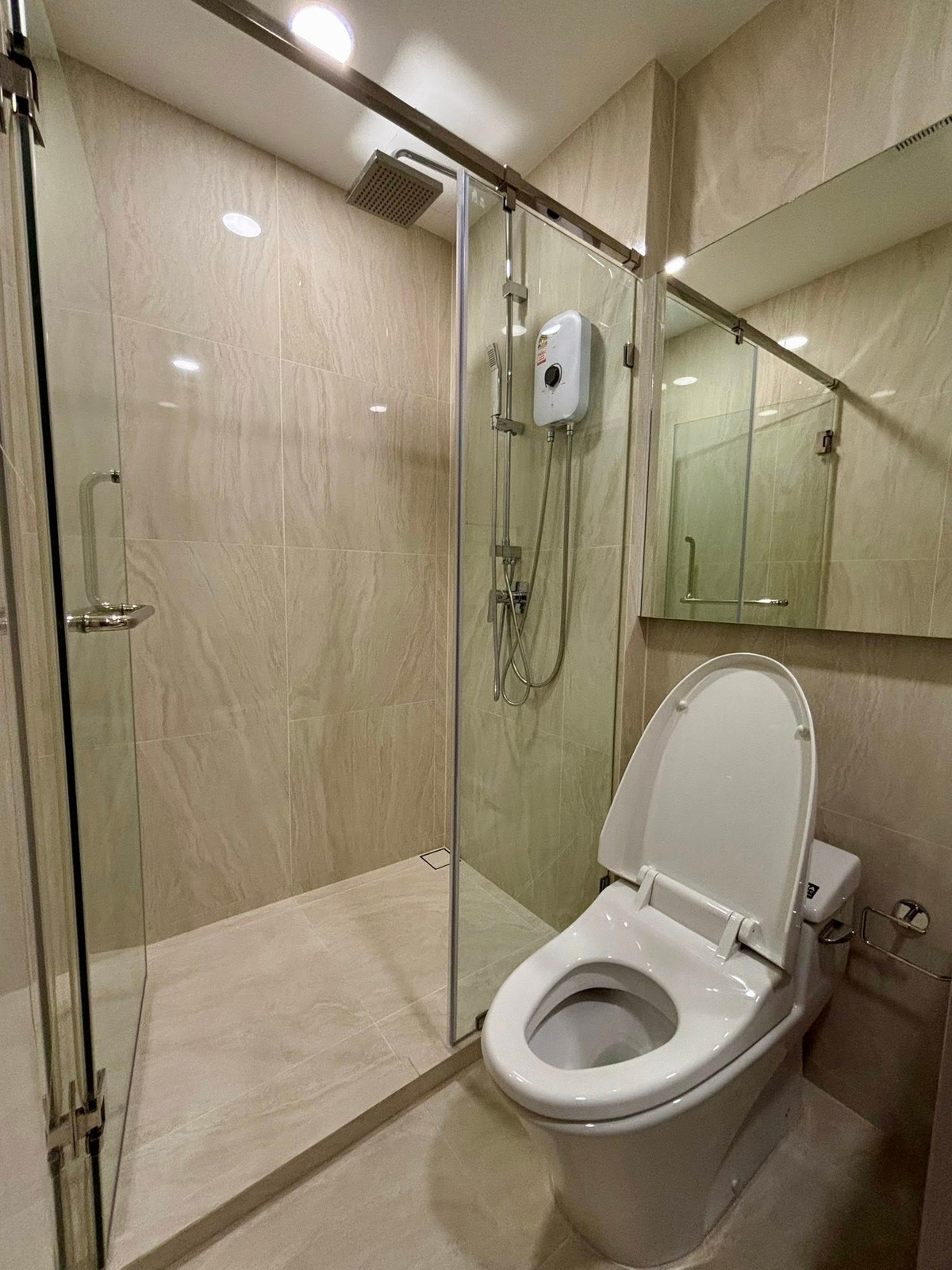 ให้เช่าคอนโดสุขุมวิท อโศก ทองหล่อ : ให้เช่า Chewathai Residence Thonglor ราคา 26,000 บาท [MPr260316]