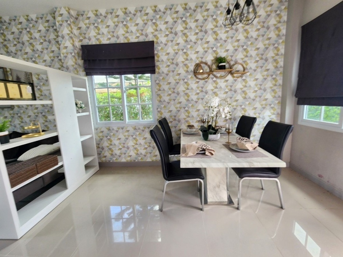 ขายพัทยา บางแสน ชลบุรี สัตหีบ : บ้านแฝดอิสระสไตล์บ้านเดี่ยว อิสระแห่งการพักผ่อน 