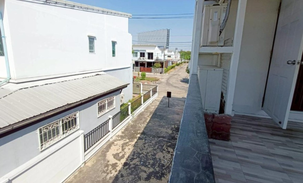 ให้เช่าทาวน์โฮมราษฎร์บูรณะ สุขสวัสดิ์ : 🔥 ให้เช่า ทาวน์โฮม The Pleno สุขสวัสดิ์ 30 🔥  📍 สุขสวัสดิ์ 30 เดินทางสะดวก  🛏 2 ห้องนอน 2 ห้องน้ำ + 2 ห้องทำงาน