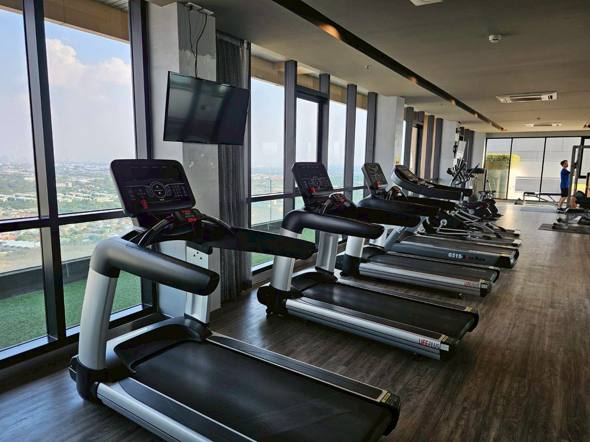 ขายคอนโดนนทบุรี บางใหญ่ บางบัวทอง : 95500 - ขายถูกกว่าราคาประเมิน พลัมคอนโด เซ็นทรัลสเตชัน เฟส2 ตึกB หน้าสุด สะดวกเดินไปห้างเซ็นทรัลเวสเกตได้เลย ใกล้ MRT บางใหญ่ ใกล้ทางด่วนมอเตอร์เวย์ M81 ต.เสาธงหิน อ.บางใหญ่ นนทบุรี